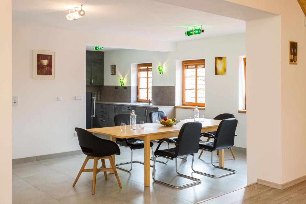 Vinny Apartman Rakovník Exterior foto